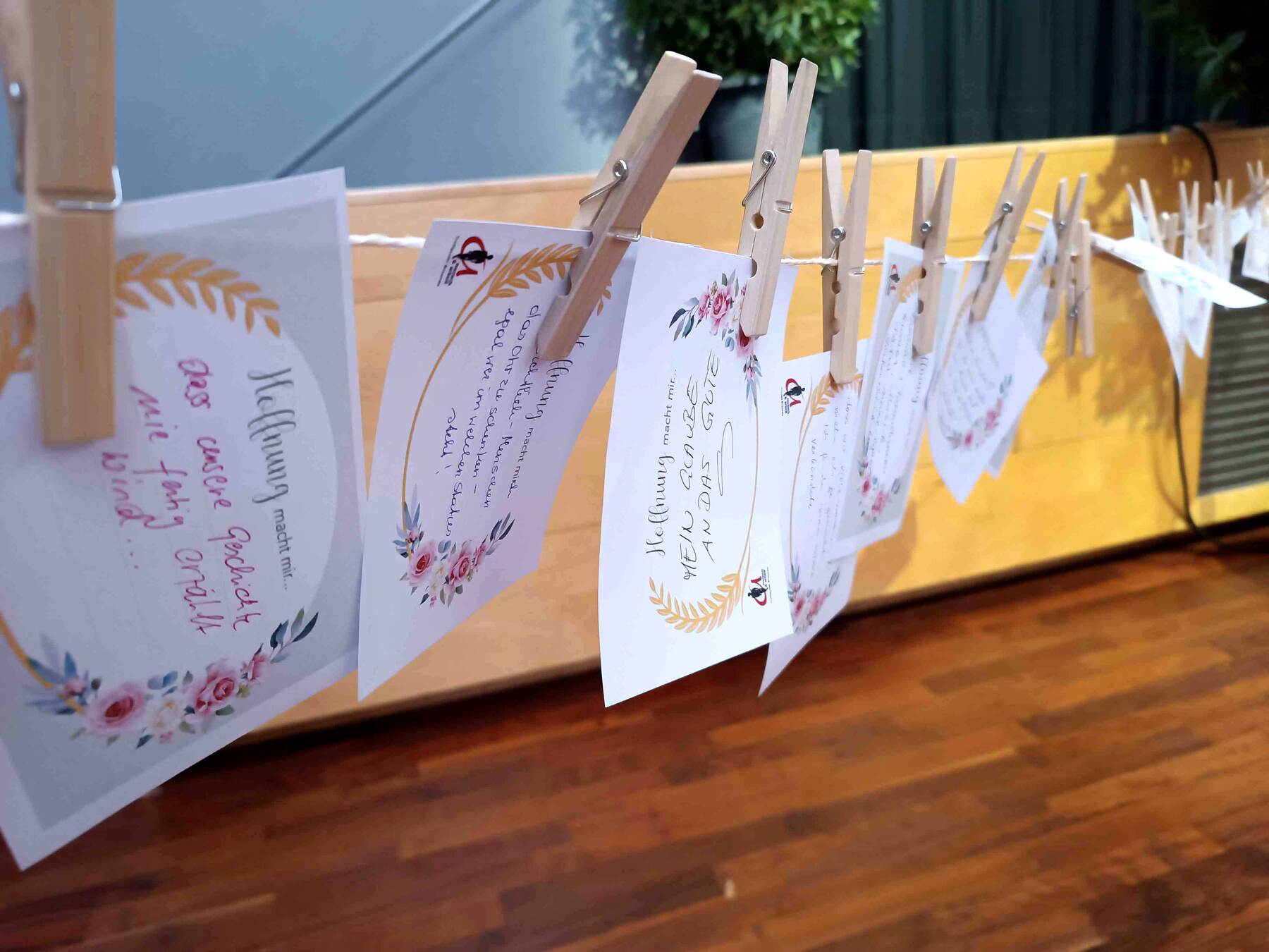 40 Jahre Braunau / © mensch & arbeit Hoffnungskarten Braunau