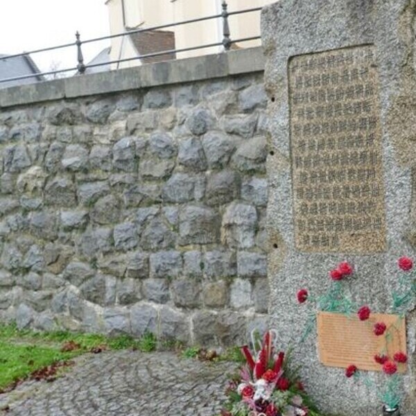 Mahnmal in Ried Mahnmal in Ried
