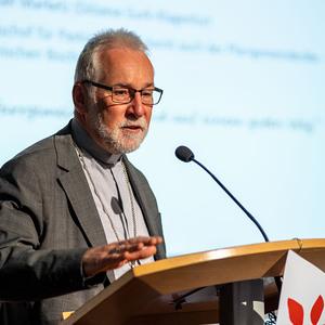 Referatsbischof Josef Marketz
