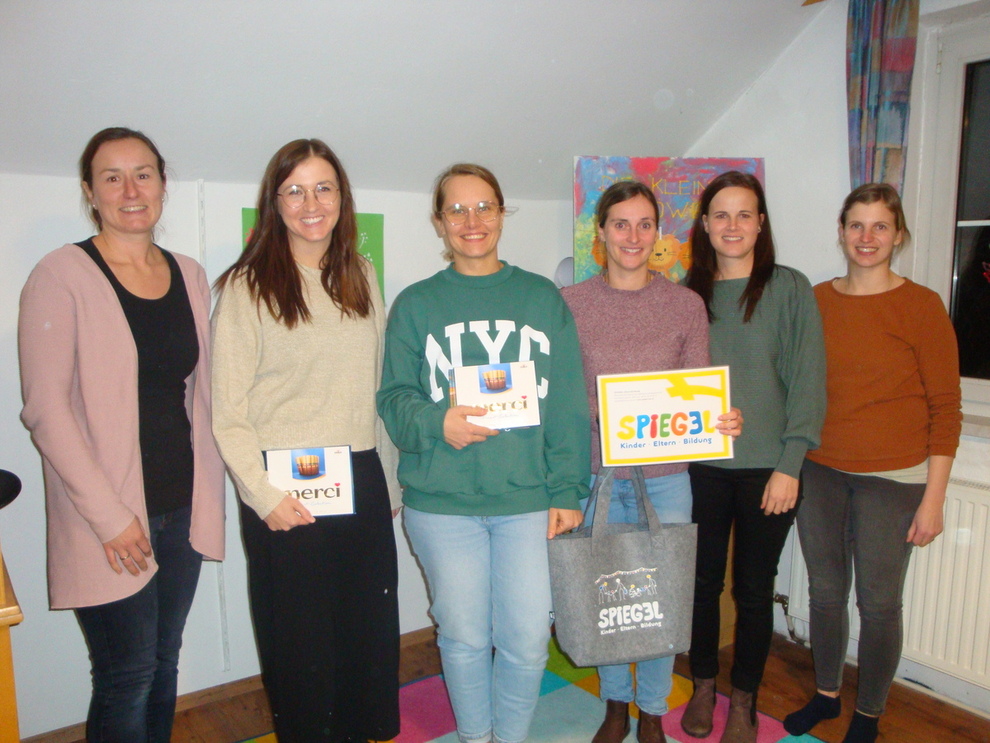                    Sonja Grillberger, Theresa Katzmaier, Melanie Kitzmüller, Bettina Kleebauer, Julia Hauder,  Manuela Atzmüller             