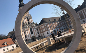 Stiftshof Wilhering wird künstlerisch neu gestaltet