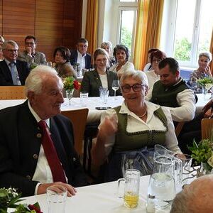 Jubelpaarfeier Pfarre Niederneukirchen 01.06.2025