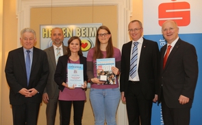 Helfen beim Helfen Gala 2014. Verleihung der Preise an die Siegerprojekte. Foto: Kronen Zeitung / Chris Koller