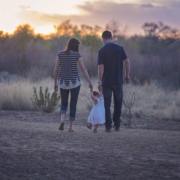 Ehe & Familie / © TheVirtualDenise/pixabay.com/Pixabay License Ehe & Familie