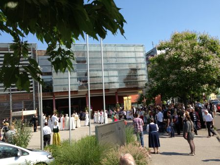 Eine weitere Station war das Seniorenheim in der Sombartstraße. / Foto: Diözese Linz