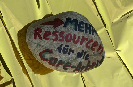 Mehr Ressourcen für die Care-Arbeit!